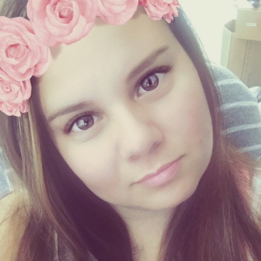Meet your Posher, Christina